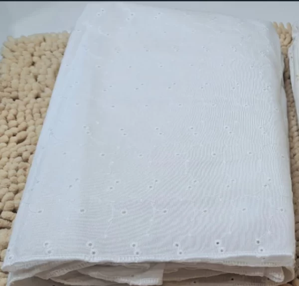 CUBRE SOMMIER BRODERIE 2 1/2 PLAZA